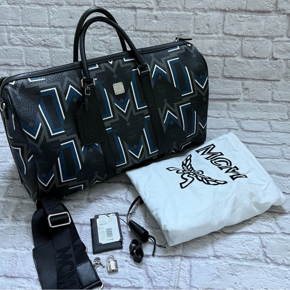 MCM Black and Blue Men's travel weekender bag duffle excellent - Picture 1 of 16